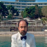 Η αιώνια επιστροφή του Αντώνη Παρασκευά